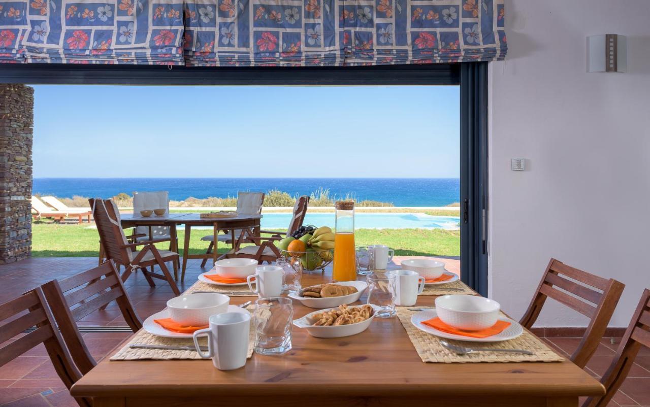 Cristelia Seafront & Pool Villa Lakhania Exteriér fotografie